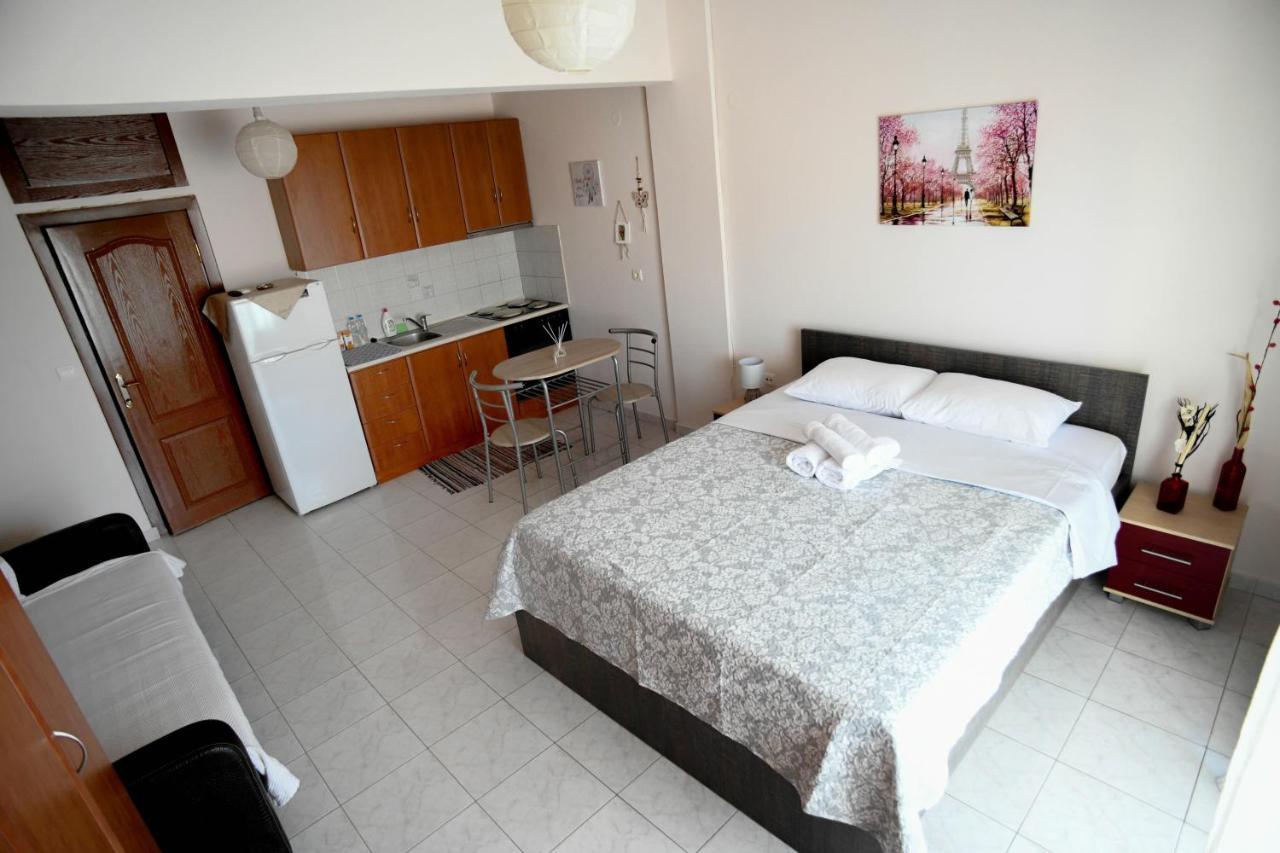 Papi'S Free Parking Apartments 2 - Studio Αλεξανδρούπολη Εξωτερικό φωτογραφία